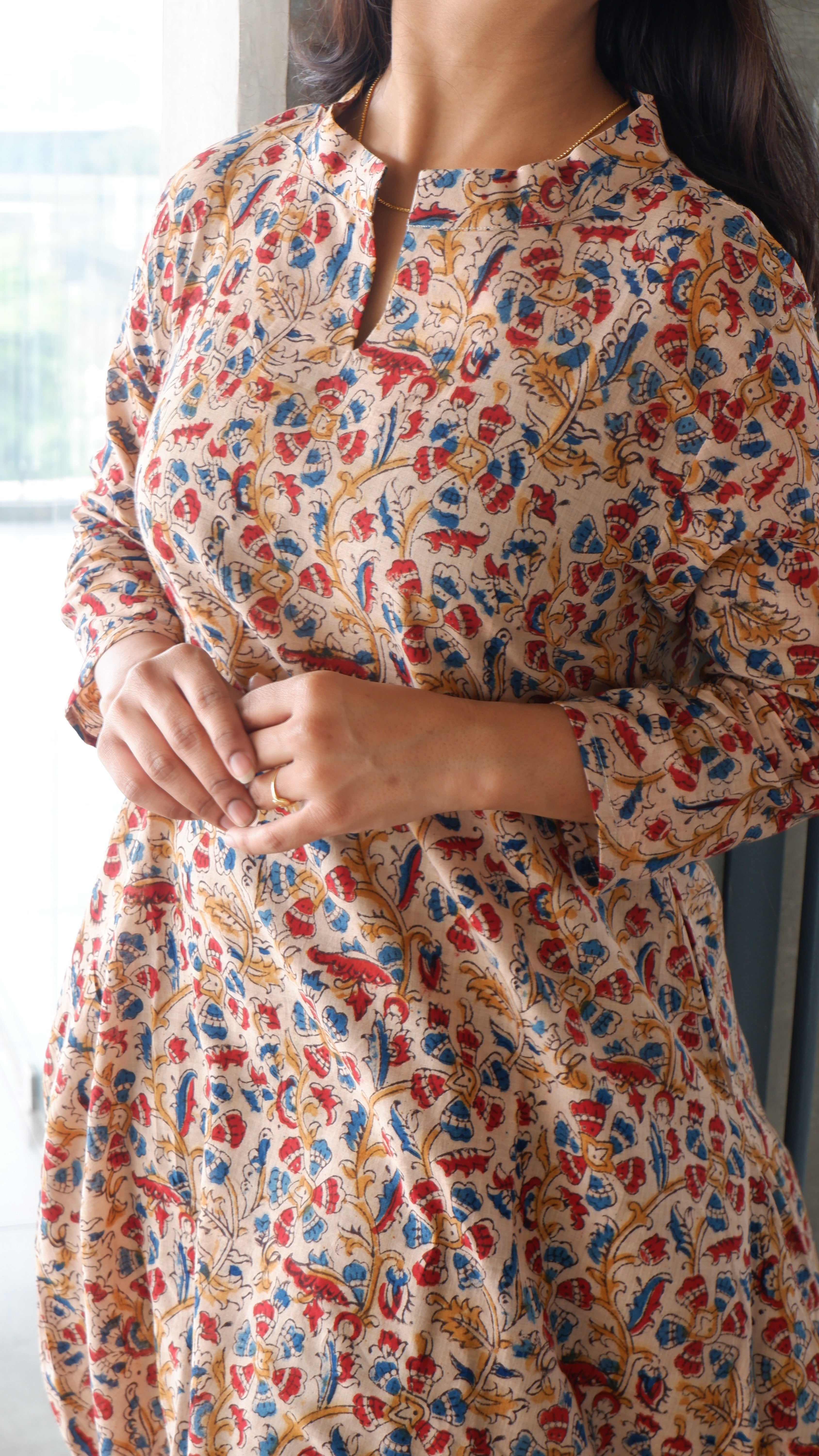 Cream Floral Kalamkari A-line Long Kurta