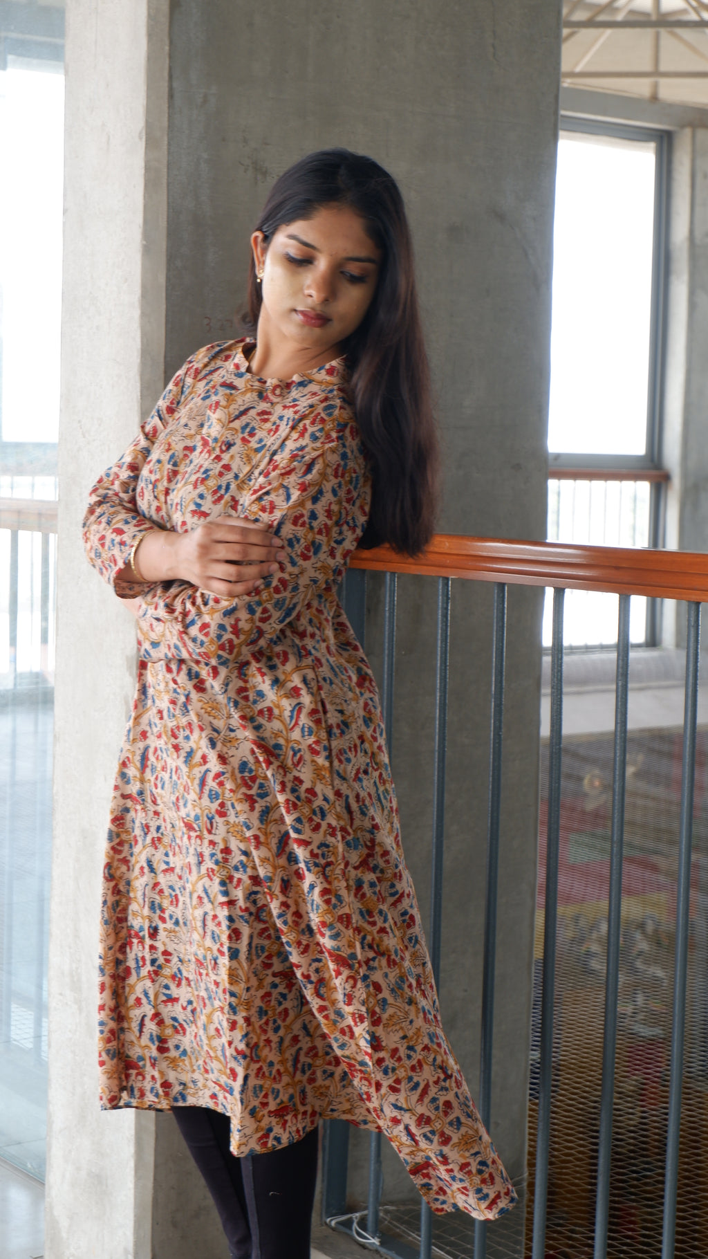 Cream Floral Kalamkari A-line Long Kurta